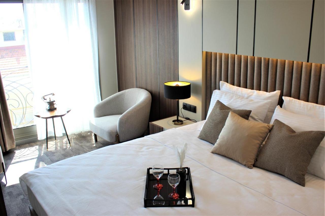 Monalisa Hotels كوشاداسيه المظهر الخارجي الصورة