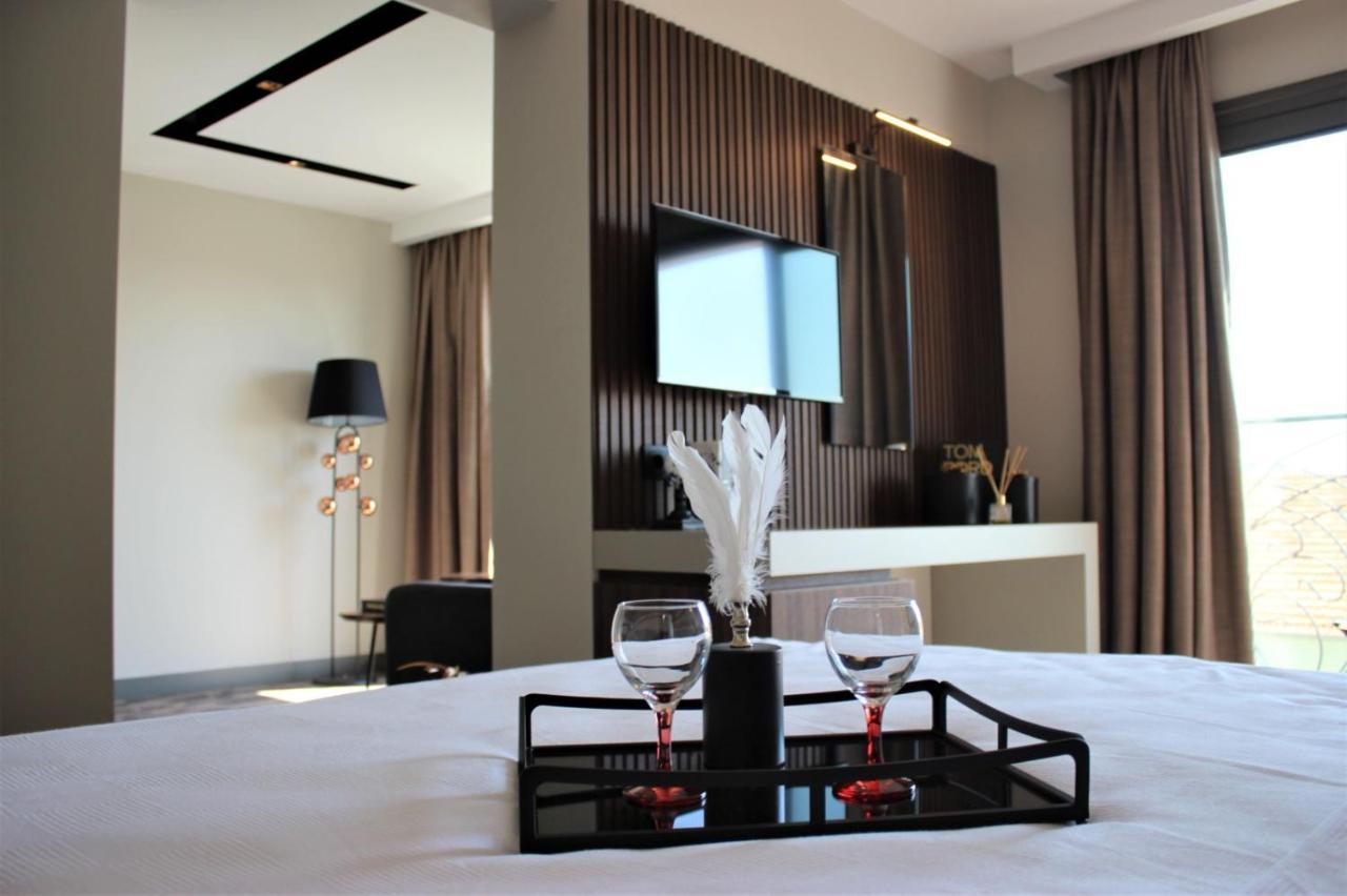 Monalisa Hotels كوشاداسيه المظهر الخارجي الصورة