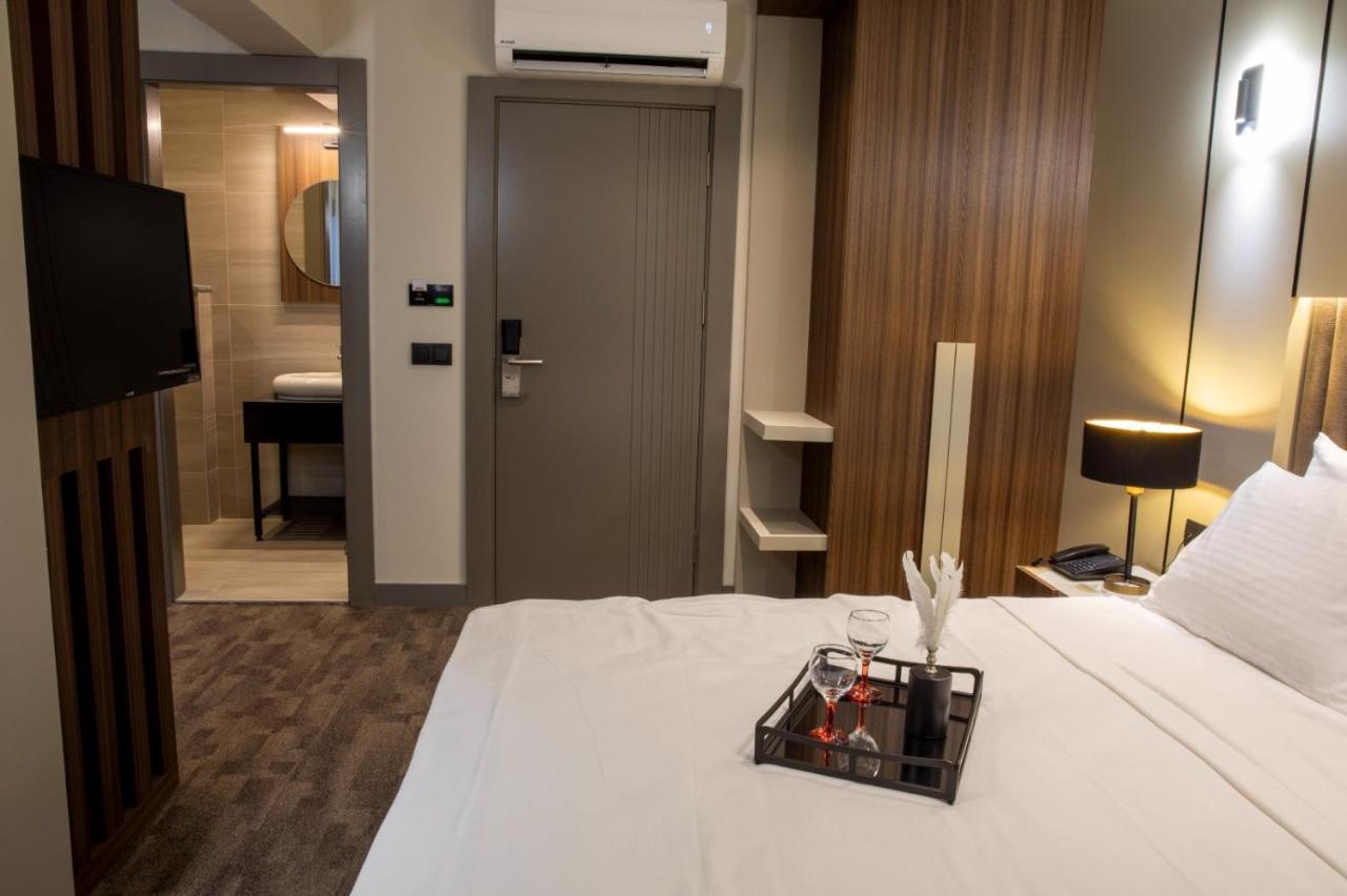 Monalisa Hotels كوشاداسيه المظهر الخارجي الصورة