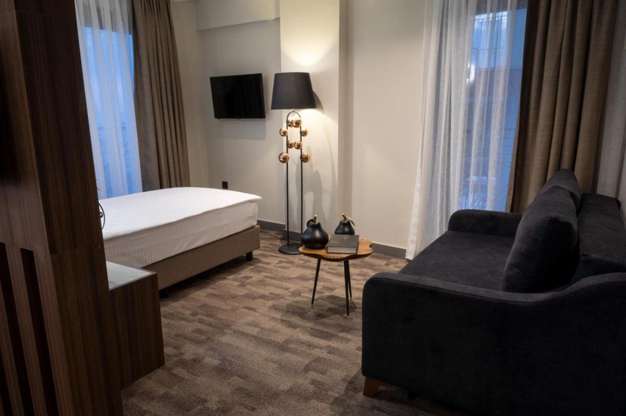 Monalisa Hotels كوشاداسيه المظهر الخارجي الصورة