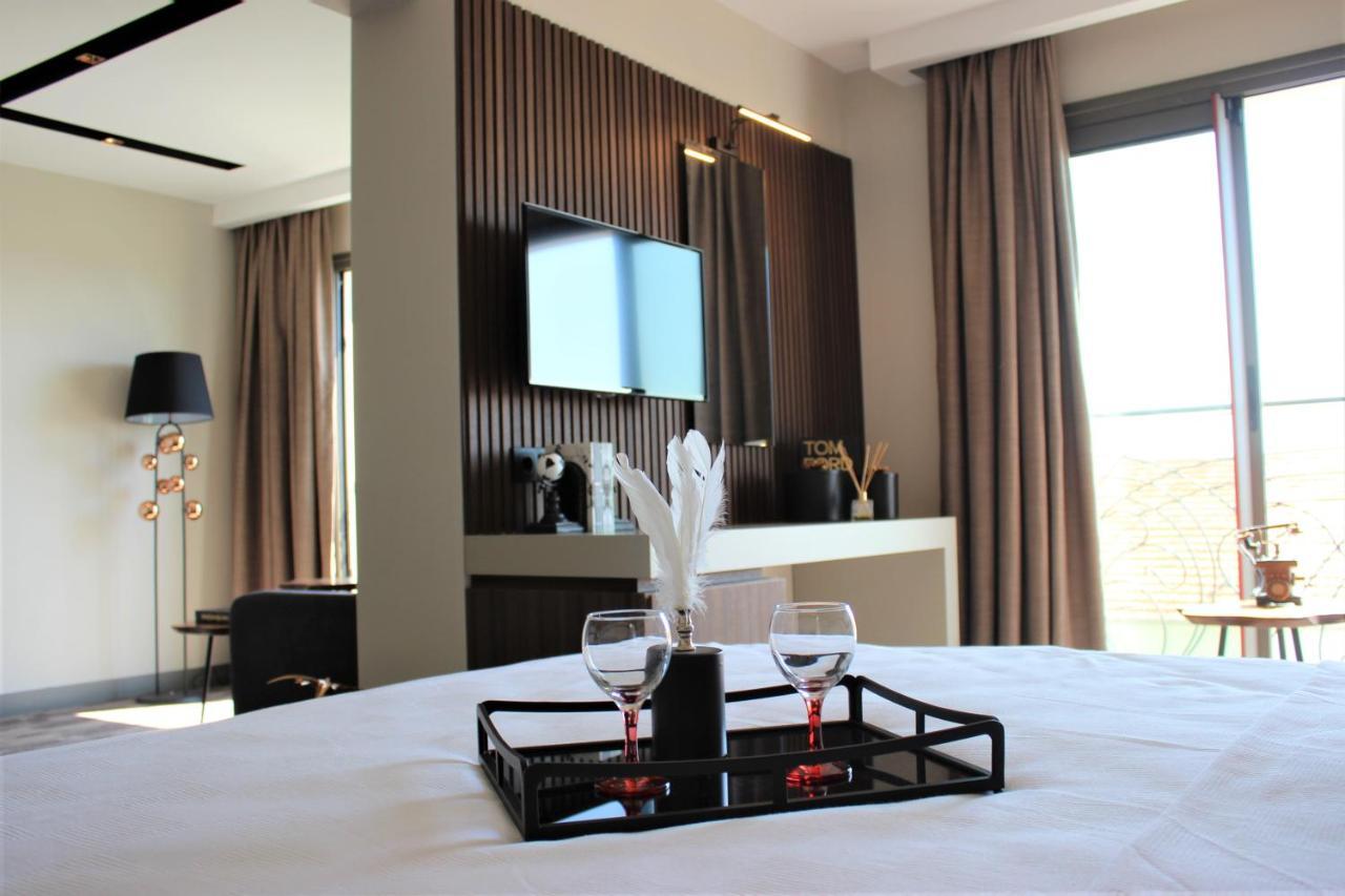 Monalisa Hotels كوشاداسيه المظهر الخارجي الصورة