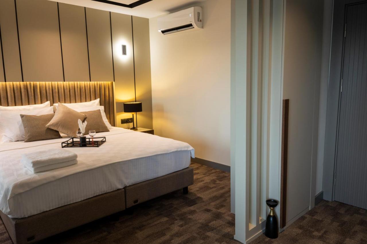 Monalisa Hotels كوشاداسيه المظهر الخارجي الصورة