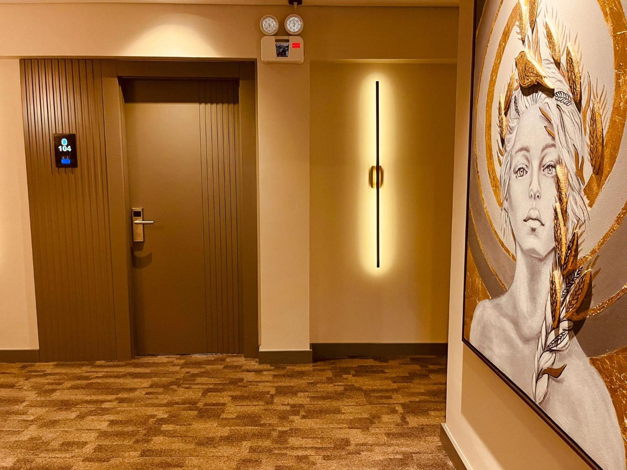 Monalisa Hotels كوشاداسيه المظهر الخارجي الصورة