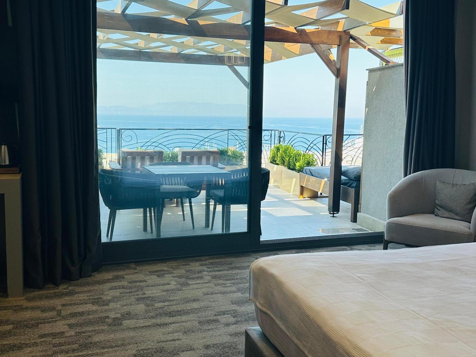 Monalisa Hotels كوشاداسيه المظهر الخارجي الصورة