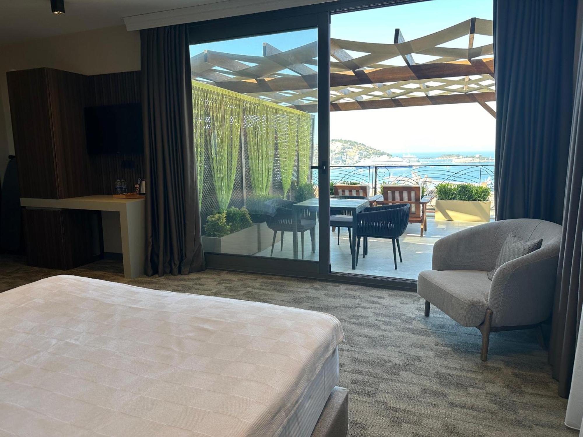 Monalisa Hotels كوشاداسيه المظهر الخارجي الصورة